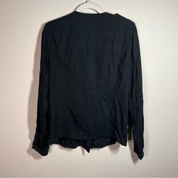 Gap light weight black‎ zip front jacket size medium - Picture 2 of 5
